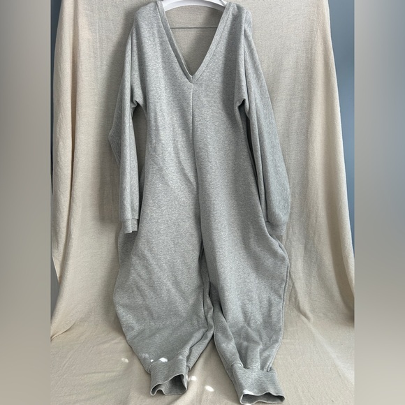 AKIRA Comfy Cozy Sweatshirt Jumpsuit in Light Gray - Picture 2 of 7